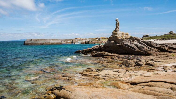 Esta joya escondida en la costa gallega es prácticamente impenetrable: solo puede visitarse un día al año por esta razón 1 Esta joya escondida en la costa gallega es prácticamente impenetrable