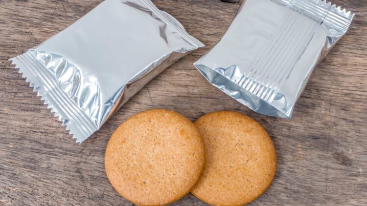 Despedida por abrirse unas galletas