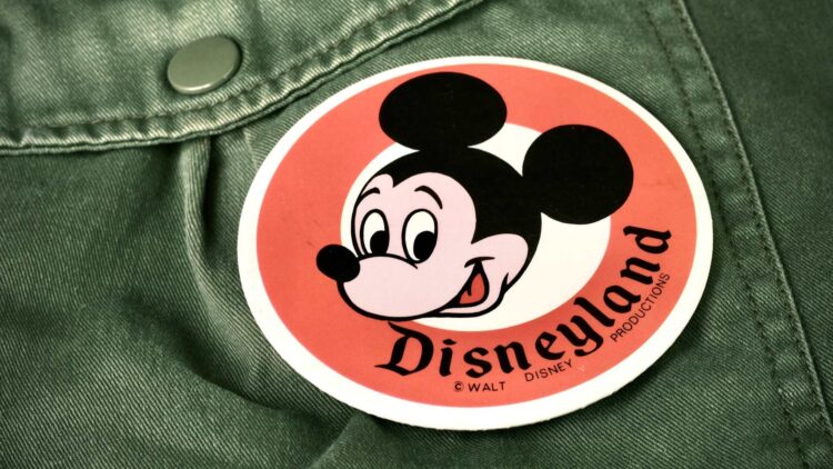 Estos son los pros y los contras de viajar a Disneyland en familia