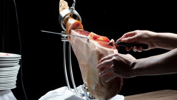 Más deportistas introducen el jamón ibérico en su dieta