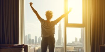 No deberías dormir con la ventana abierta durante el verano