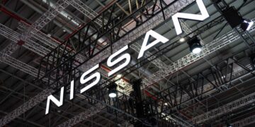 Adiós a Nissan: cerrará fábricas y despidos masivos