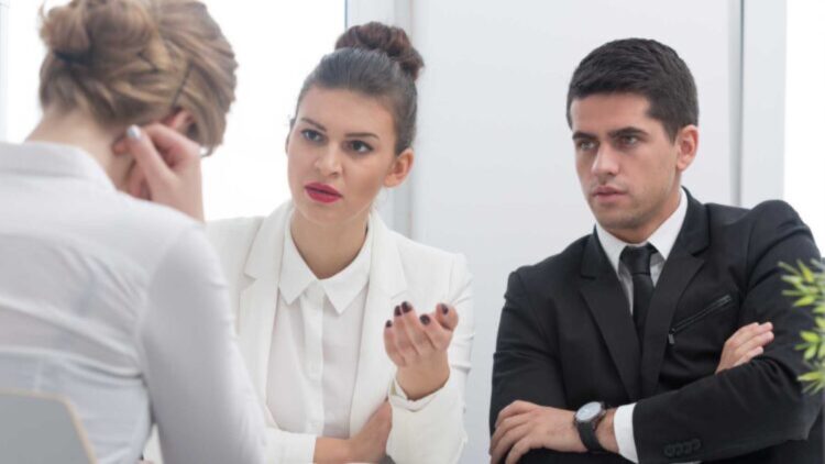 Es despedida por irse de viaje estando de baja por ansiedad