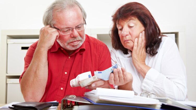 Ni embargos ni ahogo financiero: así consiguió un matrimonio librarse de pagar 110.000 euros gracias a este artificio legal 1 Así consiguió un matrimonio librarse de pagar 110.000 euros