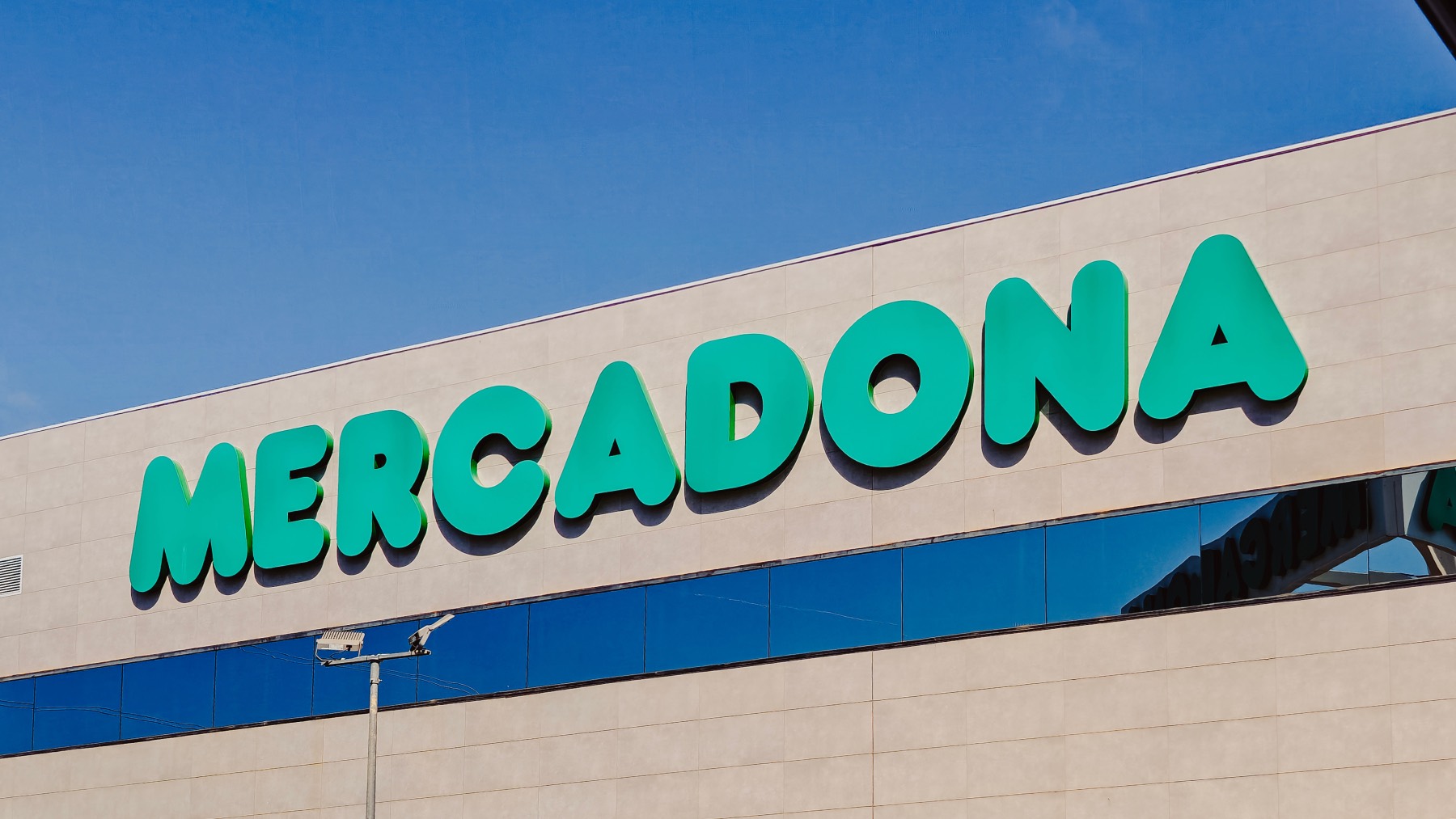 Mercadona lo vuelve a hacer: salva tus ganas de picar