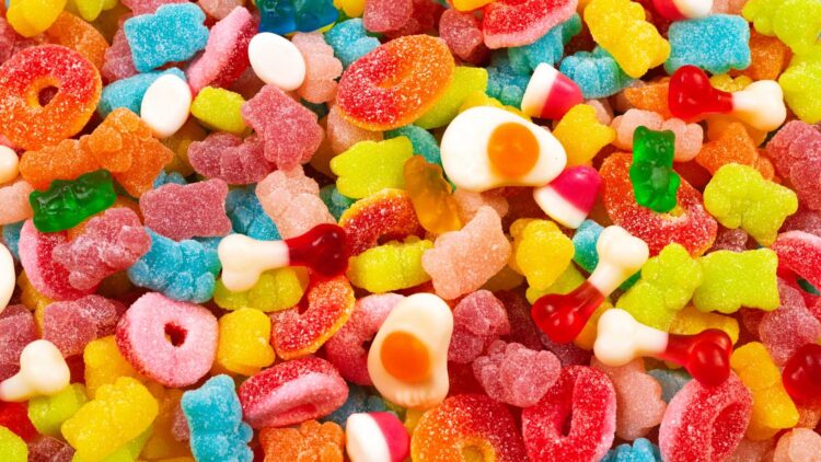 Mercadona lo vuelve a hacer: los amantes de lo dulce tienen en este mix un nuevo vicio por solo 1,60 euros 1 Golosinas