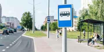 La DGT lo confirma: pueden multarte con 200 euros y 4 puntos