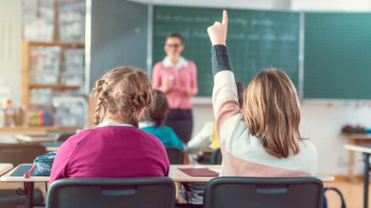 Natalia Martínez, profesora, compara las clases de Alemania y España