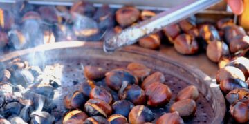 Este es el truco para pelar las castañas asadas sin esfuerzo