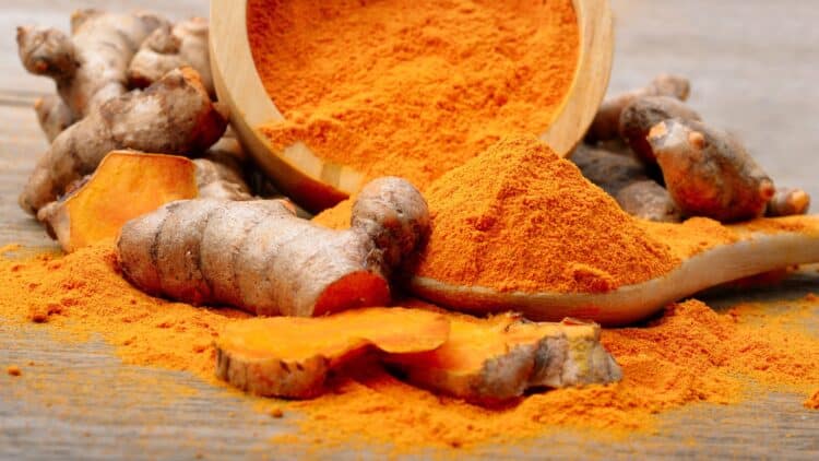 Rebeca Gómez, nutricionista: "Estos 5 beneficios de la cúrcuma te harán olvidarte de los fármacos" 1 5 beneficios de la cúrcuma