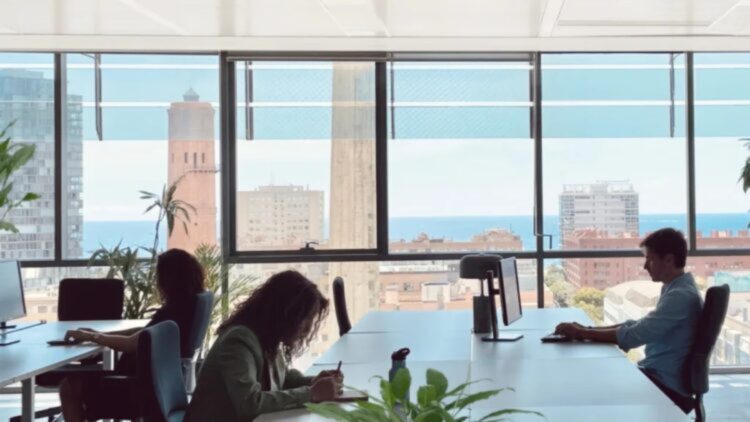 Confirmado por expertos: así es el 'job hopping', la estrategia a la que se agarran cada vez más trabajadores 1 Confirmado por expertos: así es el 'job hopping'