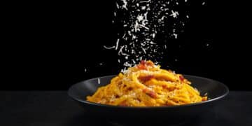 Laura Pausini, cantante: "En España se hace bien la paella"