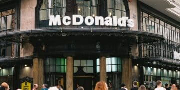 ¿Cuánto cuesta mantener abierto en McDonald's de Gran Vía?