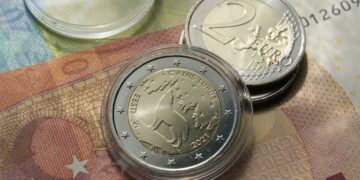 La primera moneda conmemorativa de 2 euros dispara su precio