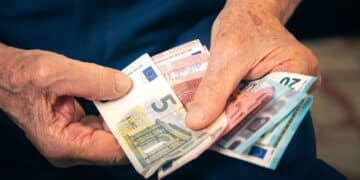 Comparar el salario y las pensiones de España y Alemania