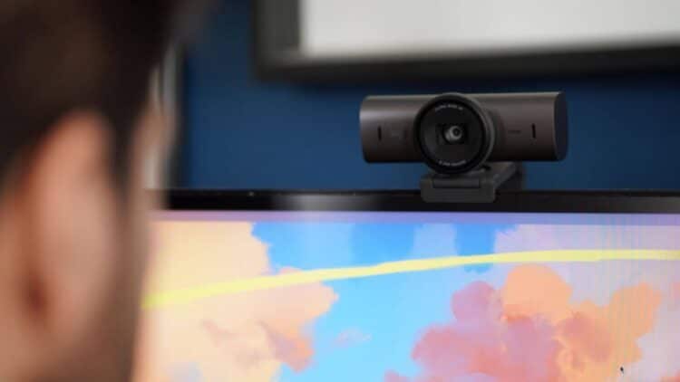 Adiós a tu privacidad: tu webcam nunca duerme y así puede afectar a tu seguridad si acceden a tus datos 1 Adiós a tu privacidad: tu webcam nunca duerme