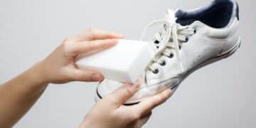 Esta es la forma más fácil de lavar tus zapatillas