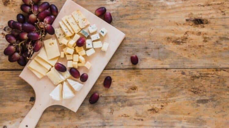 Mercadona lo vuelve a hacer: estas tablas con entrantes son el picoteo perfecto para esta Navidad 1 Mercadona lo vuelve a hacer: estas tablas con entrantes