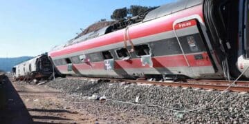 Una empresa de Elche ofrece a las familias de las víctimas de Adamuz lápidas gratis