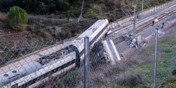 El Gobierno dará 210.000 euros por fallecido a las familias en los accidentes de Adamuz y Gelida