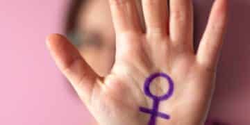 El Gobierno denuncia a la Comunidad de Madrid por no crear un registro de médicos objetores al aborto