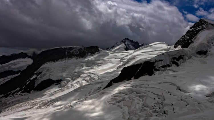 Las pistas de esquí del Pirineo aragonés se cobran la vida de siete personas en el último mes 1 Las pistas de esquí del Pirineo aragonés se cobran la vida de siete personas en el último mes