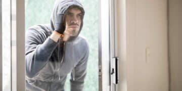 Okupas estafan anciano