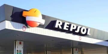 Denuncia a Repsol