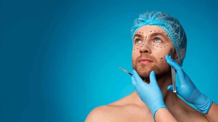 Médicos españoles consiguen hacer el primer trasplante de cara del mundo