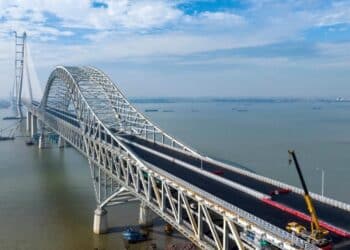 The world's longest suspension bridge with a 10-kilometer span, six lanes and trains included