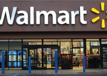 Goodbye Walmart - nationwide closure of 4,600 stores during two key holidays