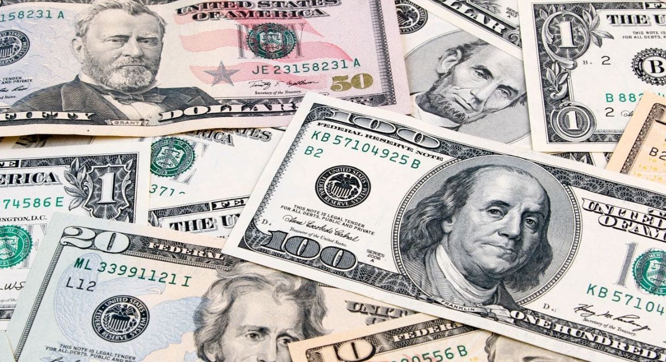 Goodbye to old deductions - IRS confirms new amounts for seniors over 65 on 2026 tax returns