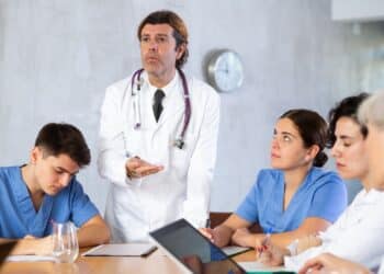 Goodbye Silicon Valley - young Americans would rather work in hospitals than at Google or Amazon because of AI 2 Young Americans would rather work in hospitals than at Google or Amazon because of AI