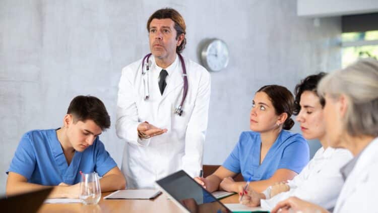 Goodbye Silicon Valley - young Americans would rather work in hospitals than at Google or Amazon because of AI 1 Young Americans would rather work in hospitals than at Google or Amazon because of AI