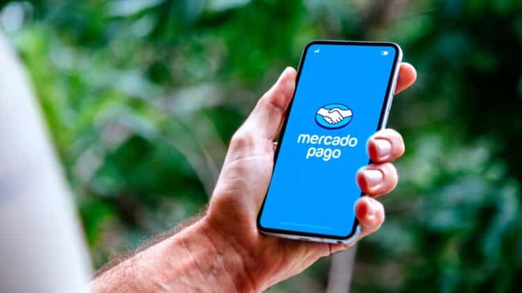 Farewell to Amazon - AWS outage in US-EAST-1 hits Mercado Pago and Mercado Libre and forces “normalization” of services amid global instabilities 1 AWS outage in US-EAST-1 hits Mercado Pago and Mercado Libre