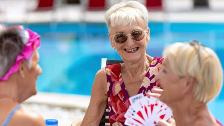 68-year-old retiree moves to Torremolinos and says it is “the best decision of her life”