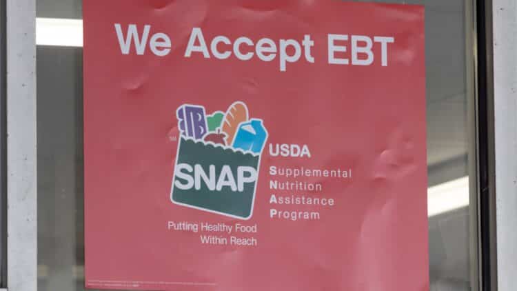 Farewell to November SNAP benefits - government shutdown leaves millions of families without food aid 1 Farewell to November SNAP benefits - government shutdown leaves millions of families without food aid
