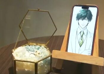 A woman in Japan celebrates a wedding with artificial intelligence created with ChatGPT