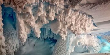 Confirmed—Scientists discover ancient river system beneath Antarctica that remained intact for 34 million years