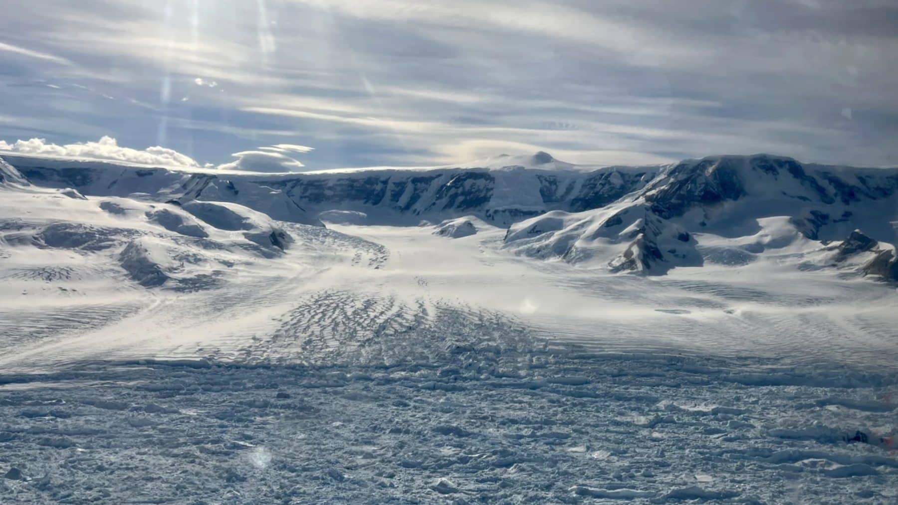 Hektoria glacier loses 50% of its mass in weeks