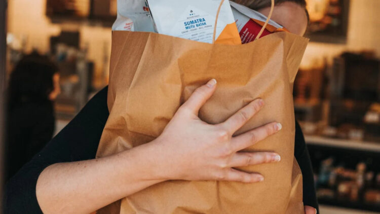 Goodbye to free bags—Philadelphia supermarkets will charge 10 cents for each paper bag starting in January