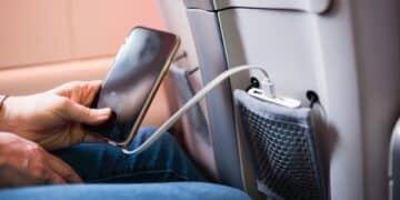 TSA confirms - only in these cases you will have to take out your portable chargers