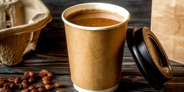 Heat accelerates the release of microplastics from disposable cups