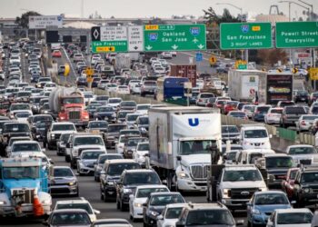 Goodbye to uncontrolled commercial licenses—the DOT investigates California, New York, Texas, Pennsylvania, Minnesota, Colorado, Washington, and South Dakota for permits to immigrants