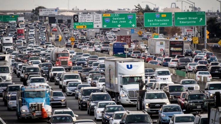 Confirmed—California tightens crosswalk rules and requires drivers to come to a complete stop, according to the DMV