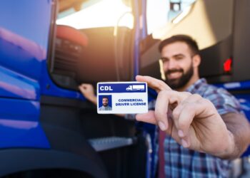 Goodbye to easy permits in the US—a new rule tightens the test to obtain a commercial driver's license 11 A new rule tightens the test to obtain a commercial driver's license