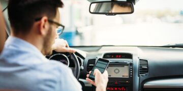 Governor Kim Reynolds activates hands-free driving law in Iowa