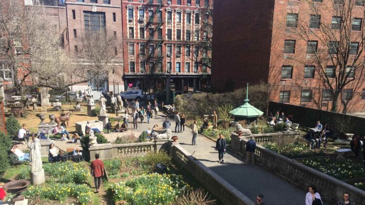 No affordable housing, no demolition—Lower Manhattan garden enshrined as green space forever