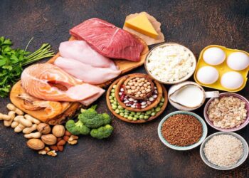 Confirmed by the scientific community—increasing protein intake improves satiety, speeds up metabolism, and lowers blood pressure and triglycerides