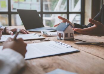 Donald Trump wants to ban investment funds from buying homes in the United States